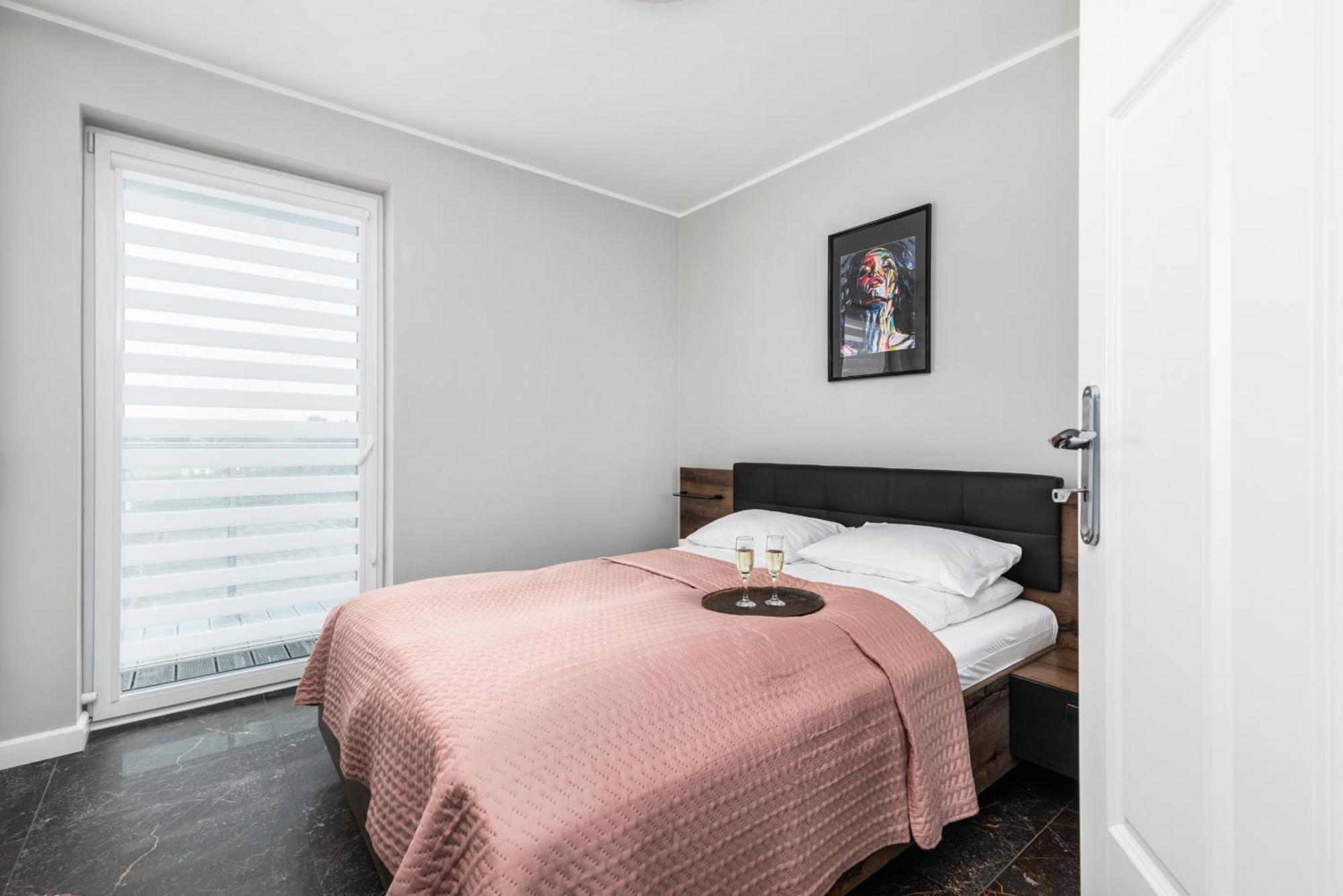 Apartamenty Nadbrzezna 250 M Do Plazy By Noclegi Renters Gąski Exterior foto